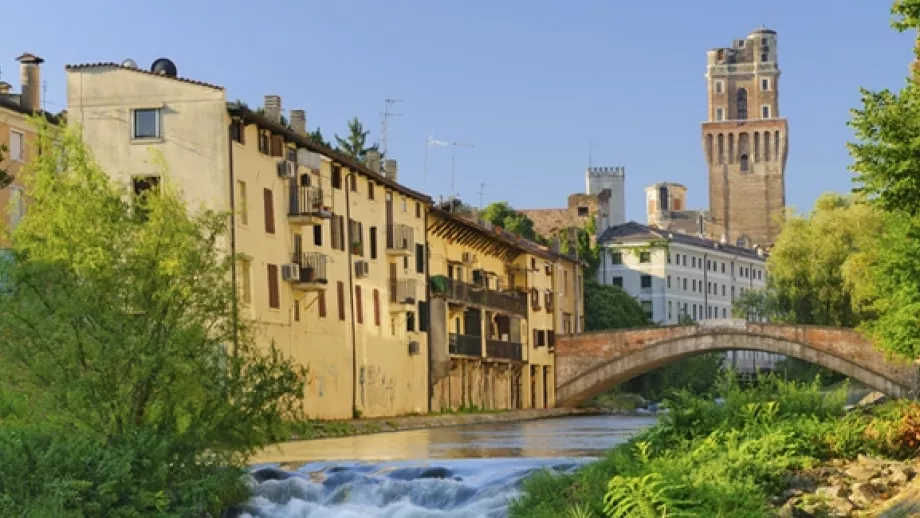 4 Reasons Why this Italian City is a Hit with International Students main image