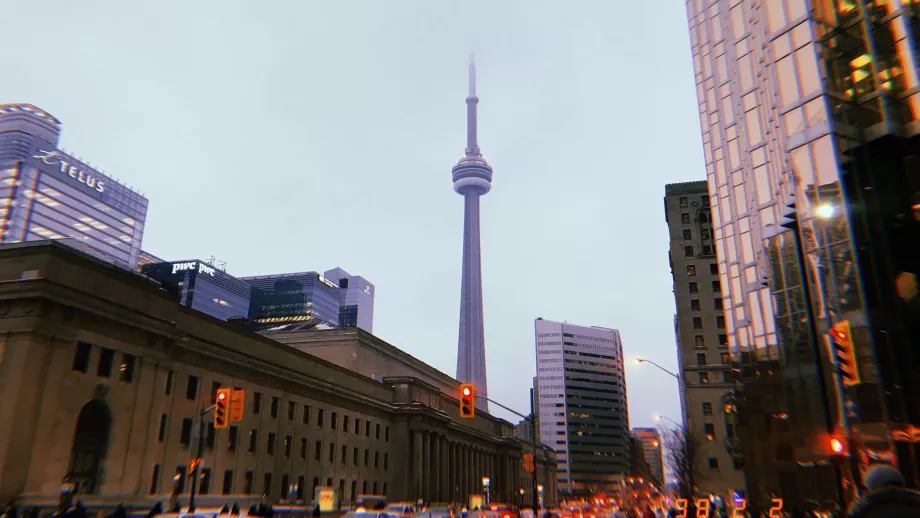 A photo of the CN Tower in Toronto, Canada