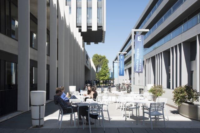 3 Universitat Ramon Llull Esade Business School Barcelona