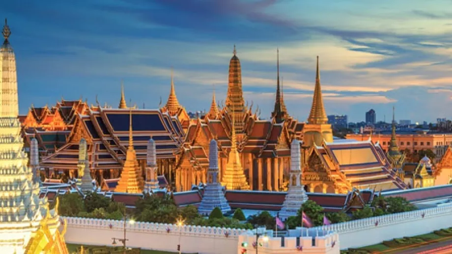 6 Reasons To Study Abroad in Thailand - International Business Seminars